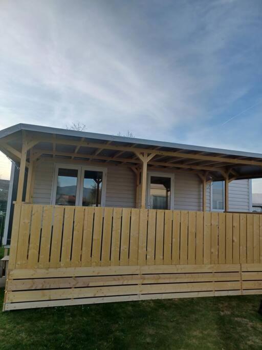 Chalets Mercure Am Wallersee Zum Vermieten Helming Exteriér fotografie